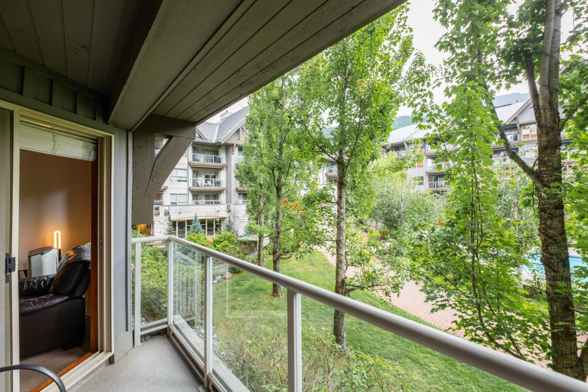 The Aspens By Outpost Whistler Villa Kültér fotó